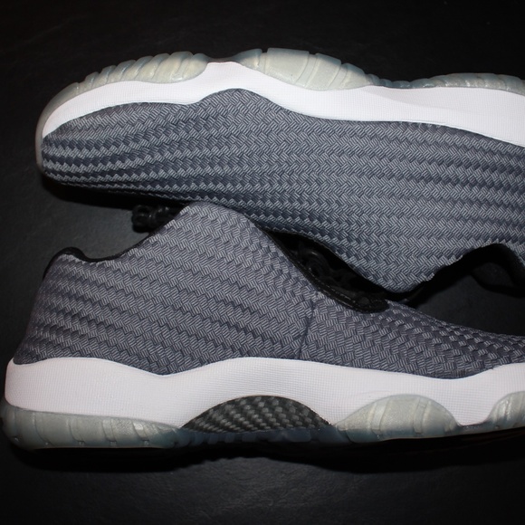 Jordan Future Low Cool Grey 2015 718948-004 - Picture 3 of 7
